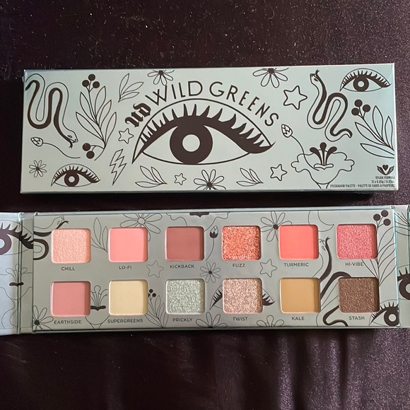 Urban Decay Wild Greens Eyeshadow Palette - Picture 1 of 8